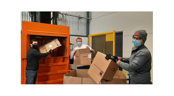 Distica bales plastic and cardboard